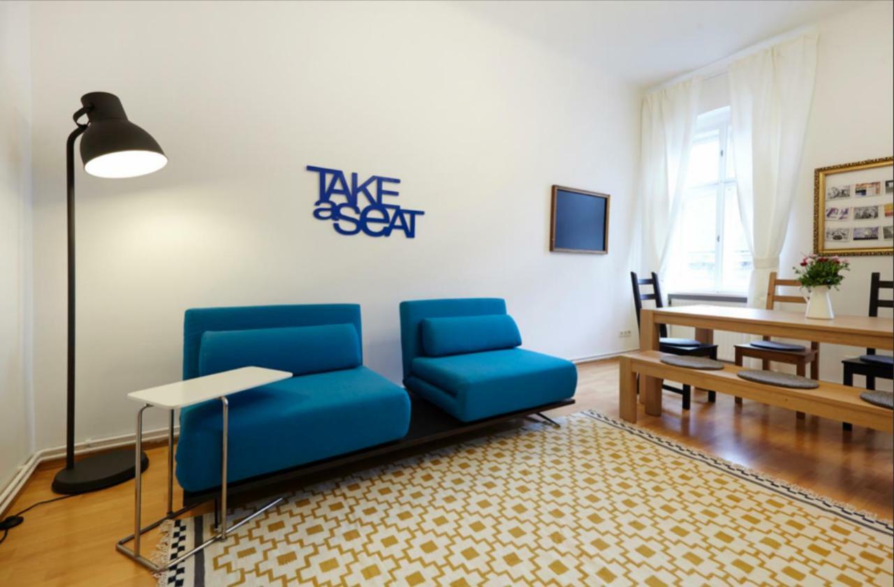 Lovely Apartments In A Quiet Area Close To The City Center Wina Bagian luar foto
